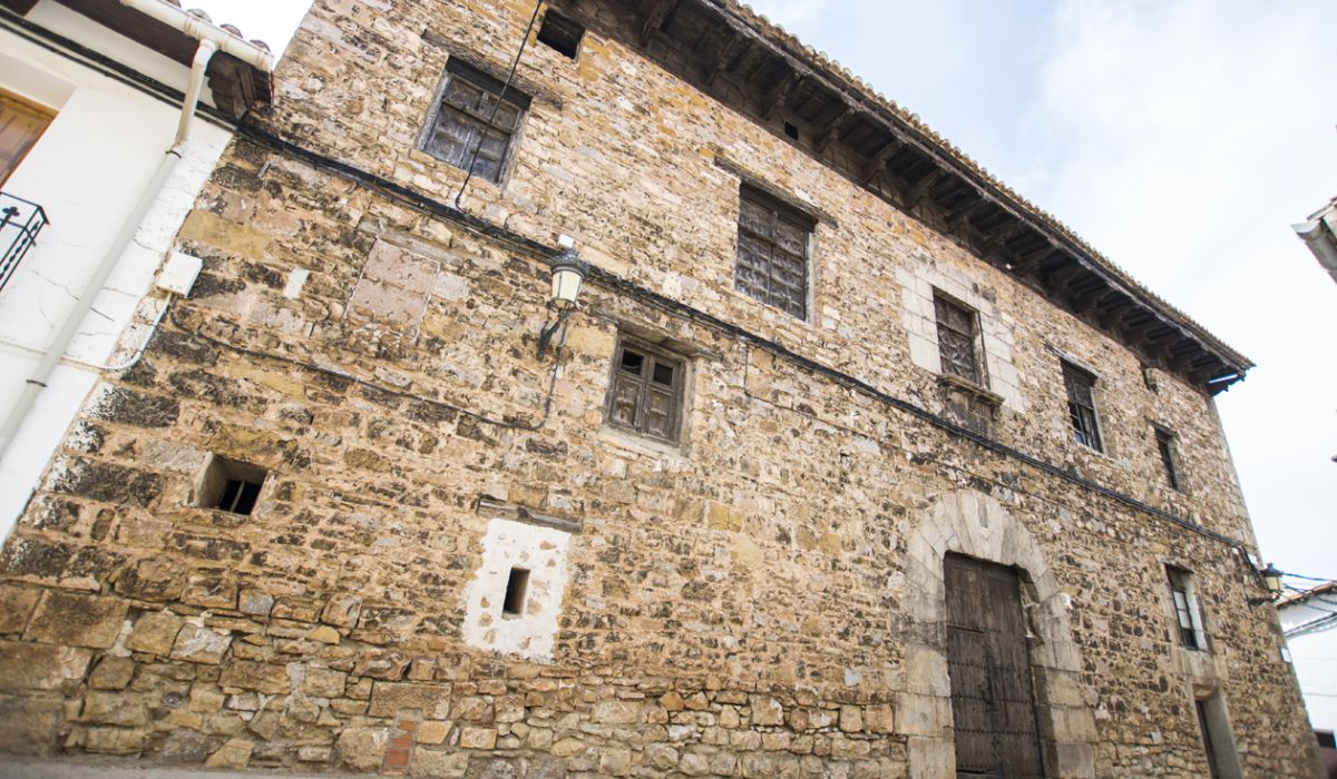 La Puebla de Valverde - CASA SOLARIEGA YGUALES